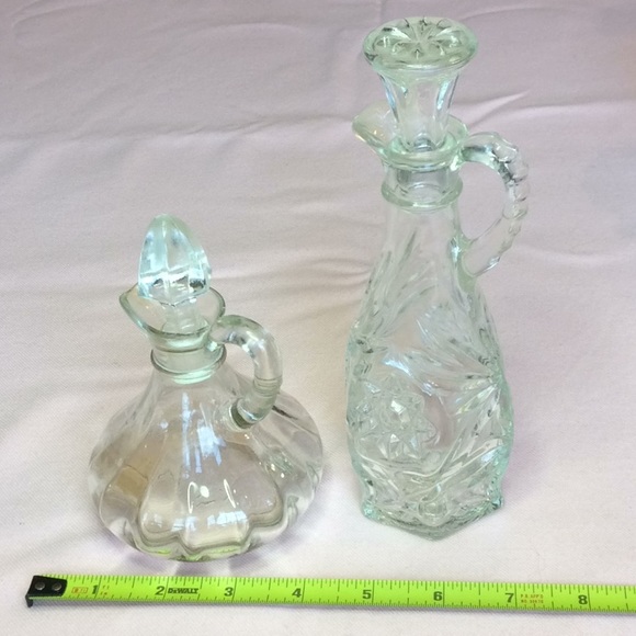 FINAL SALE PRICE Beautiful Sugar/Creamer and Cruet Set - Picture 4 of 8